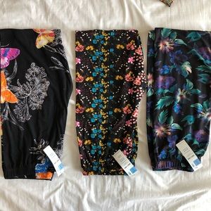 Black with a splash of color leggings bundle of 3